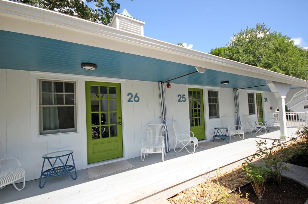 Hotel The On The Cove 3*