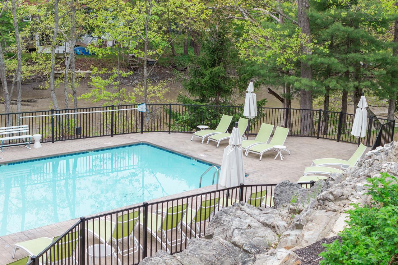 The On The Cove Hotel 3*
