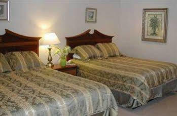 The On The Cove Hotel 3*